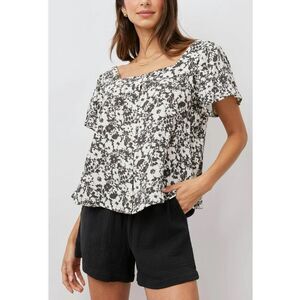 Rails Magnolia Floral Top Black White Blouse Short Sleeve Flowy Women M
